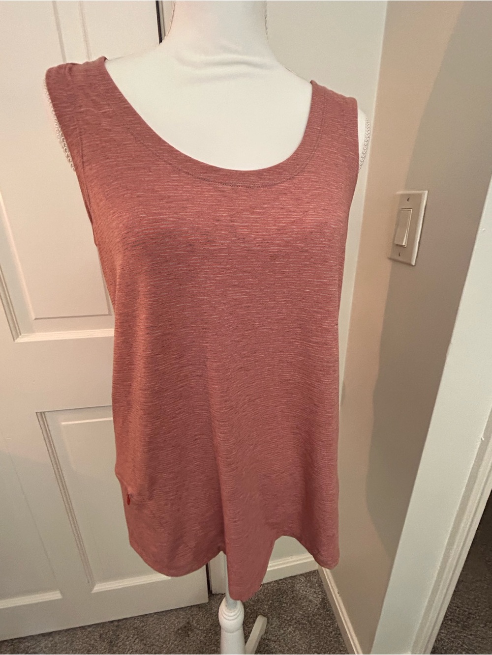 Toad&Co Scoop Neck Tank in Dusty Rose Heather